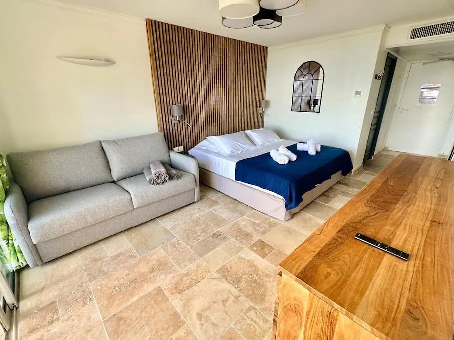 Studio Face A La Mer Residence Pierre Et Vacances 상트 안느 0*,  과달루프