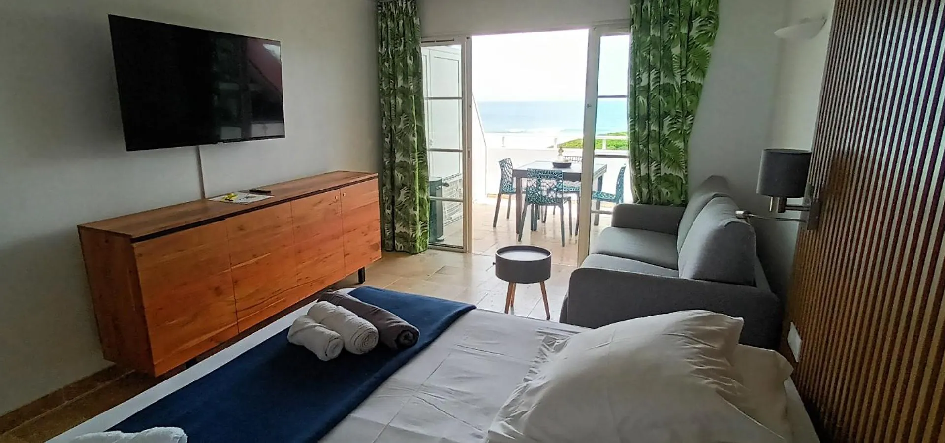 Studio Face A La Mer Residence Pierre Et Vacances 상트 안느 과달루프